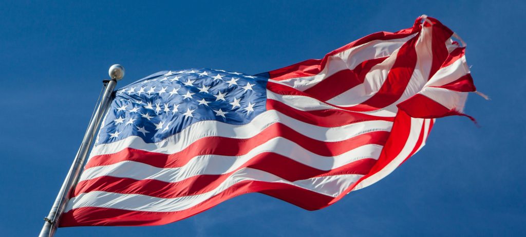hoa rights extend to flying the US flag